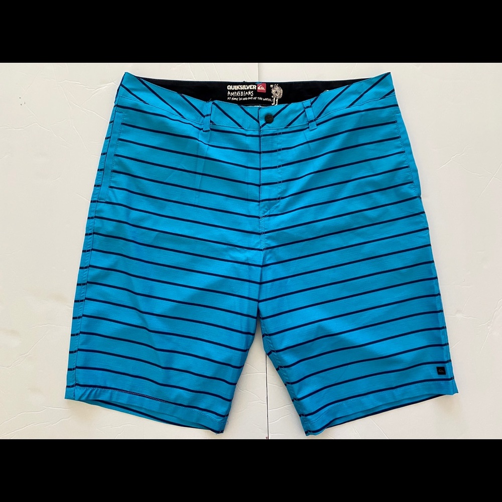 Quiksilver Amphibian Hybrid Shorts (Size 36)